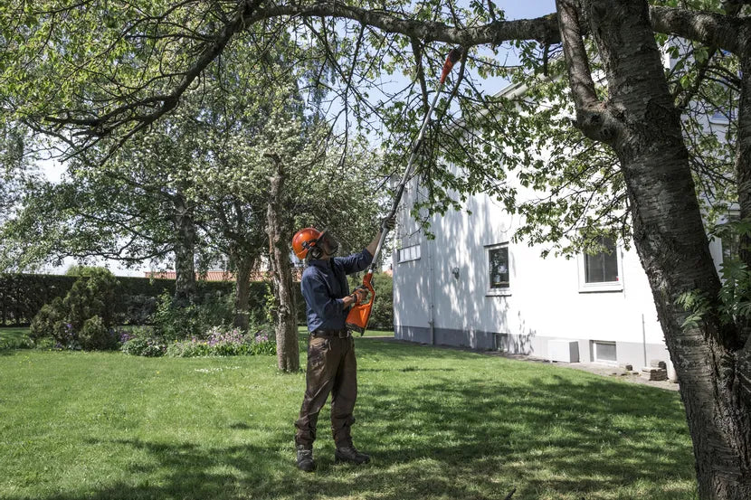 Husqvarna 120iTK4-P Battery Pole Saw