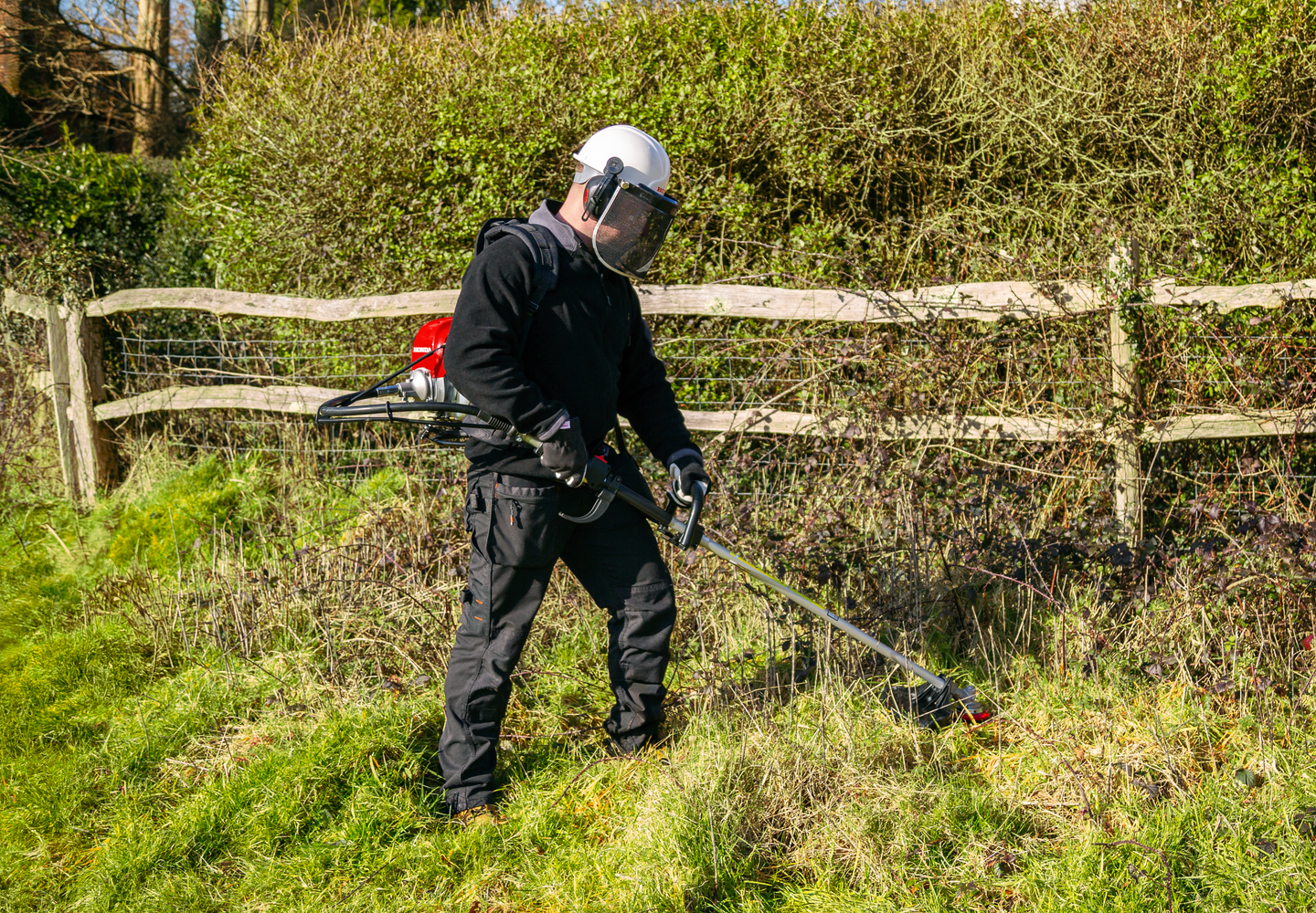 Honda UMR450T Commercial Backpack Brushcutter