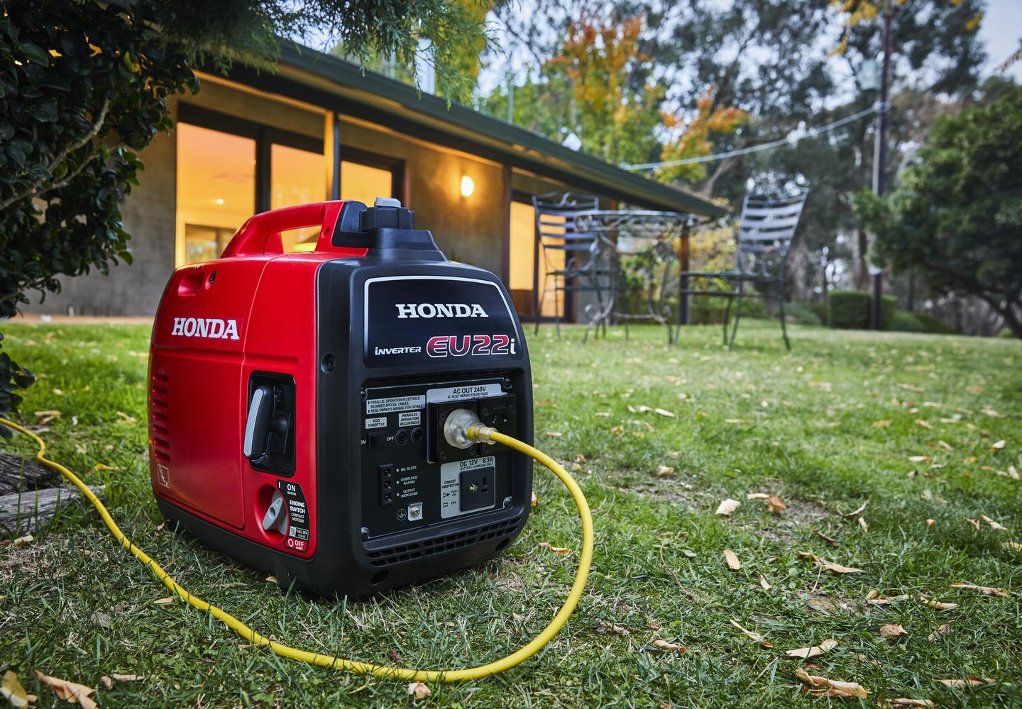 Honda EU22i 2200W 4 stroke Generator