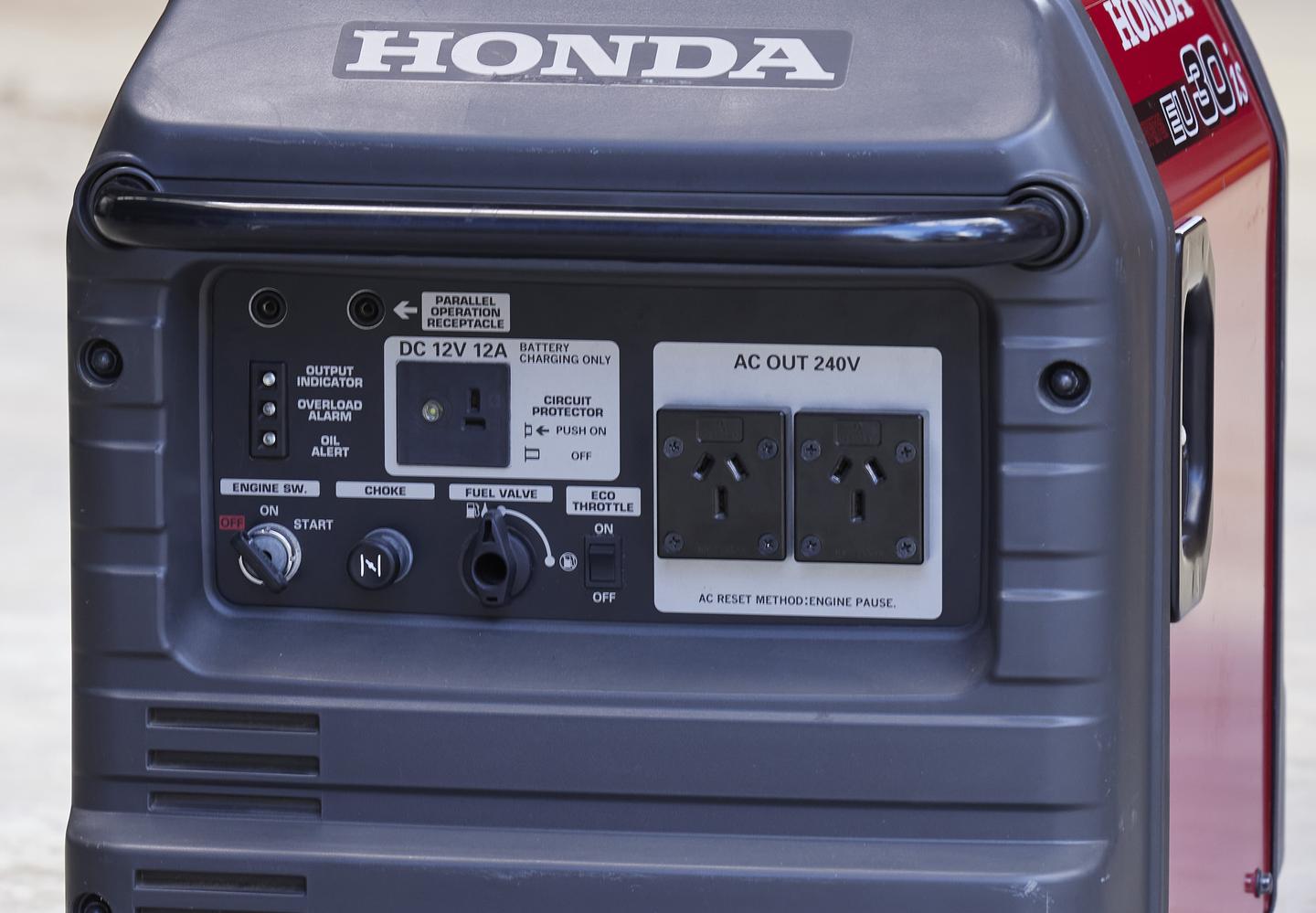 Honda EU30is 3000W 4 stroke Generator