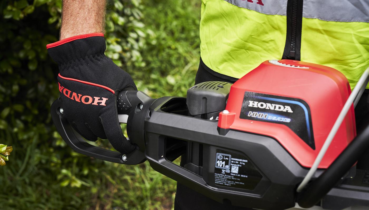 HHH36AXB Commercial Hedge Trimmer (Skin Only)