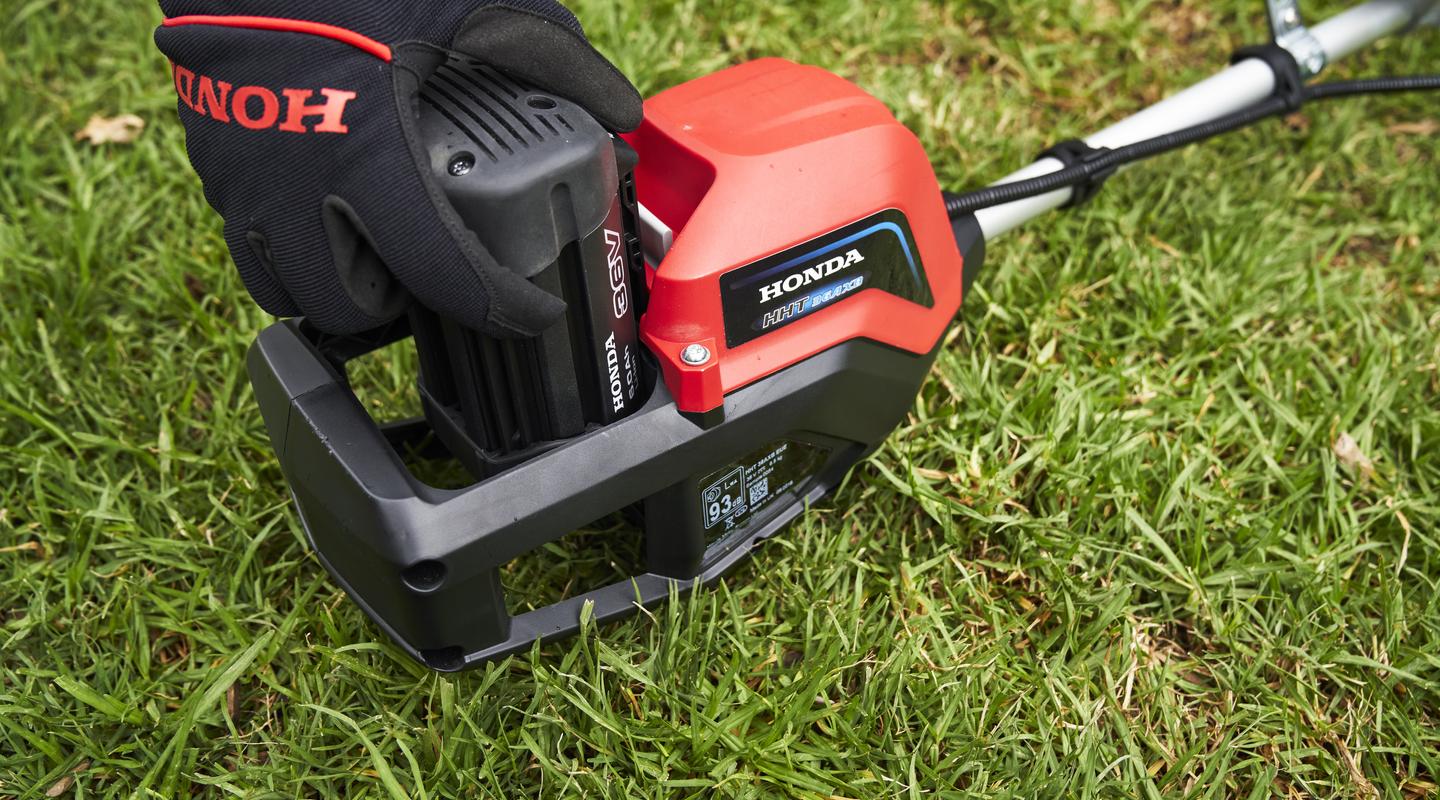 Honda HHT36 Commercial Battery Bike Handle Brushcutter (Skin Only)