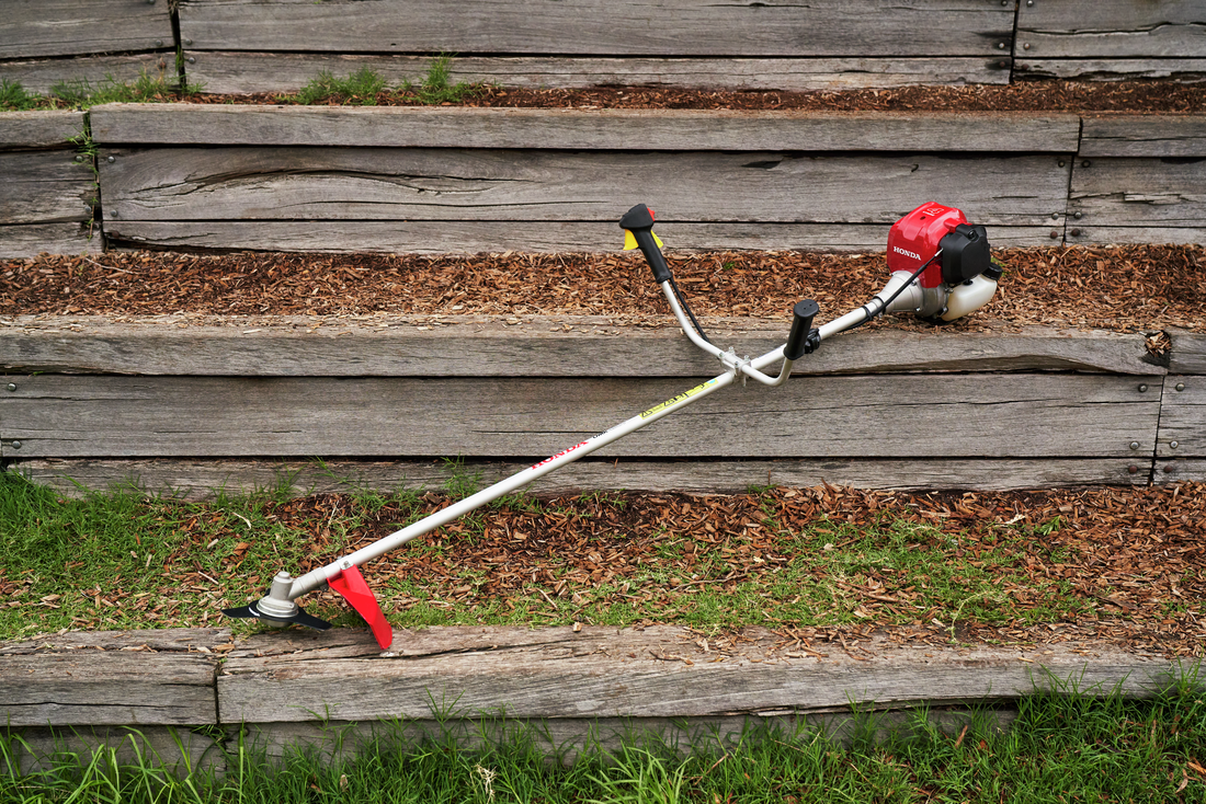 Honda UMK450 Bike Handle Commercial Brushcutter