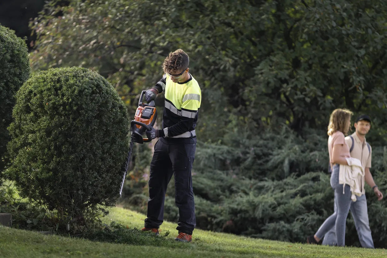 Husqvarna 522iHD60 Battery Hedge Trimmer - Skin Only
