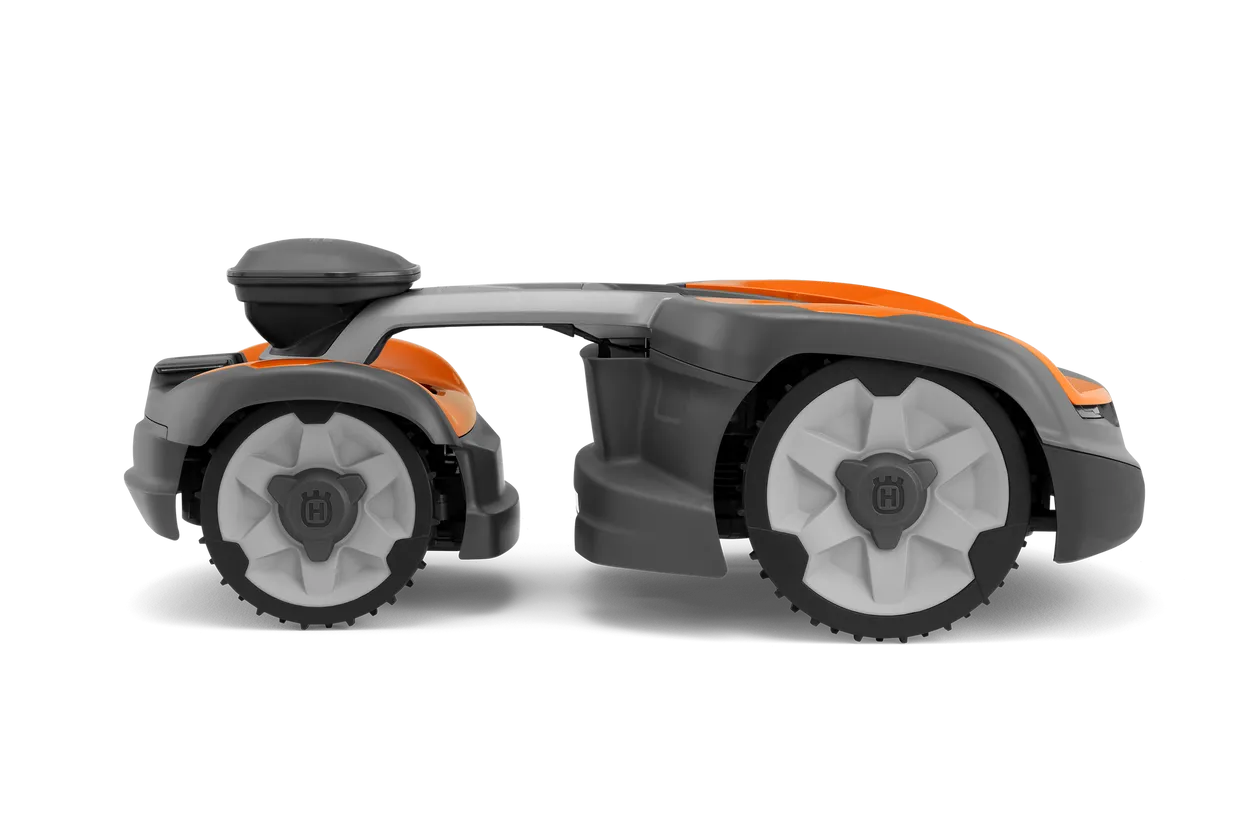 Husqvarna Automower® 535 AWD EPOS® - Preorder