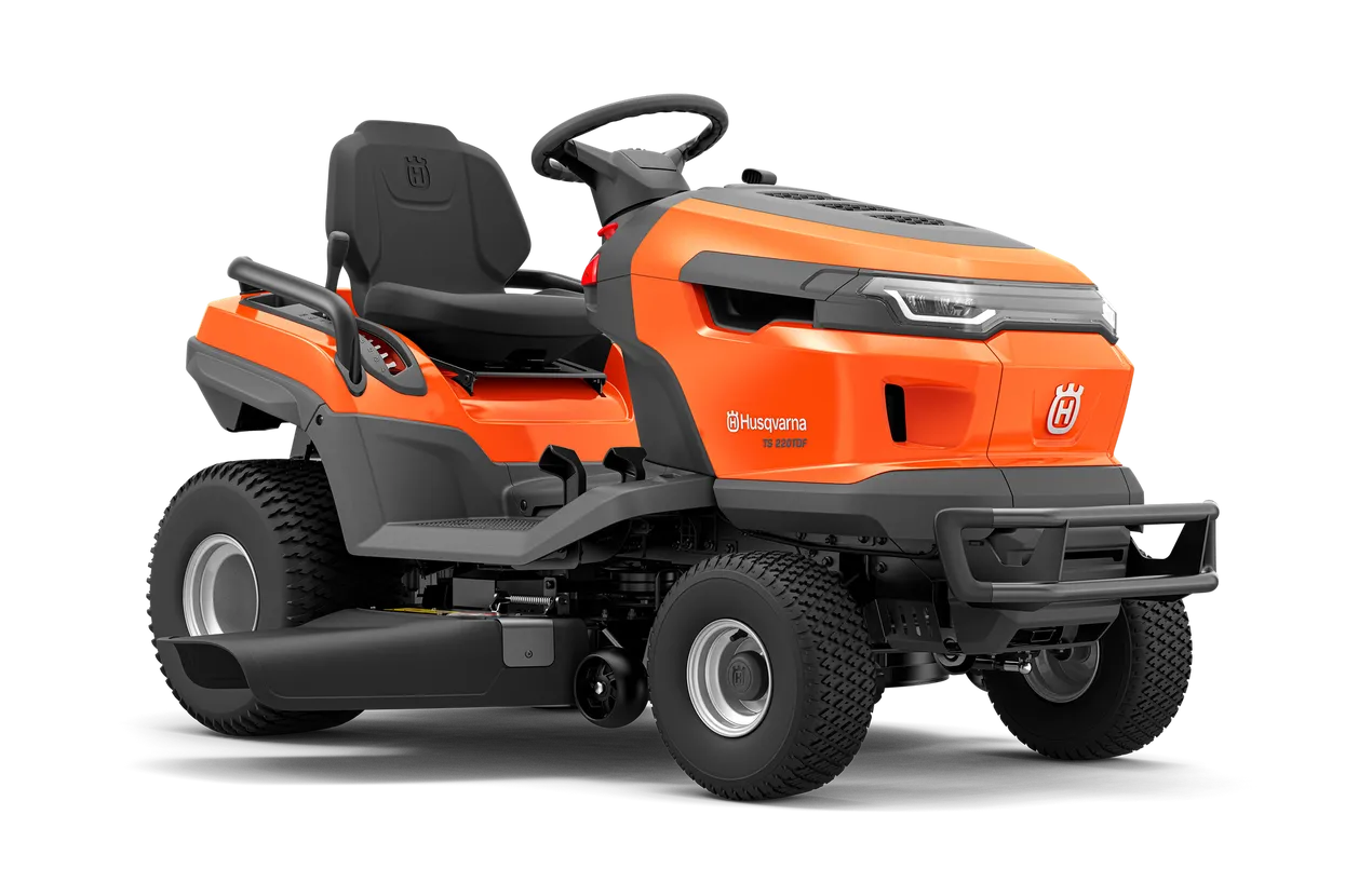 Husqvarna TS 220TDF Garden Tractor